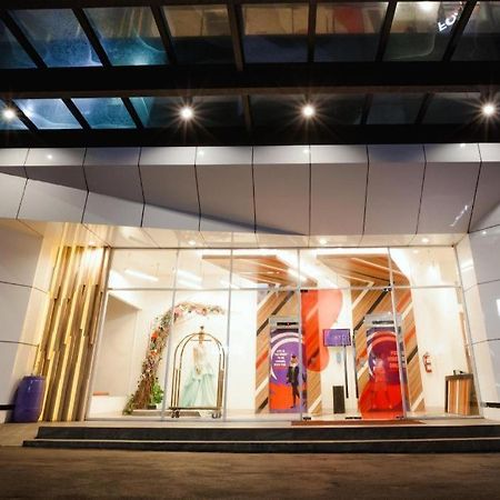 Fox Lite Hotel Metro Indah - Μπαντούνγκ Εξωτερικό φωτογραφία