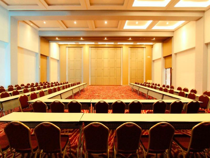 Fox Lite Hotel Metro Indah - Μπαντούνγκ Εξωτερικό φωτογραφία
